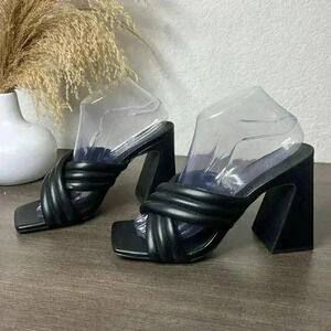 Abound Black Heel Cross Pattern Womens Size 9.5M